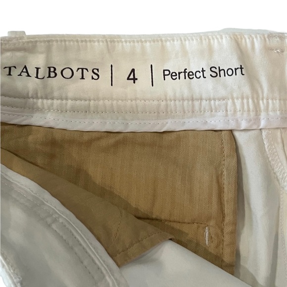 NWT Talbots Perfect Shorts 10.5 inch White - Picture 5 of 5